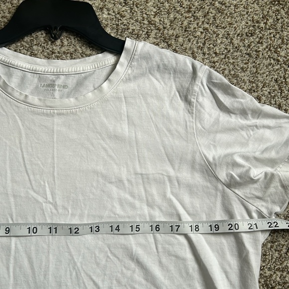 🦋 Lands’ End White Classic T-Shirt Short Sleeve Tee Minimalist Neutral Basic - Picture 5 of 6